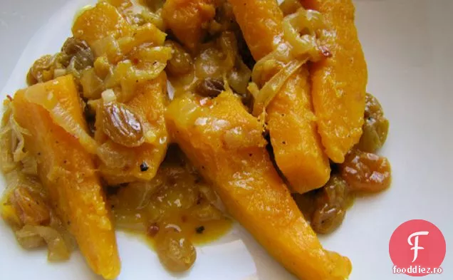 Dovleac Kabocha fiert cu cidru de mere cu stafide aurii și ceapă