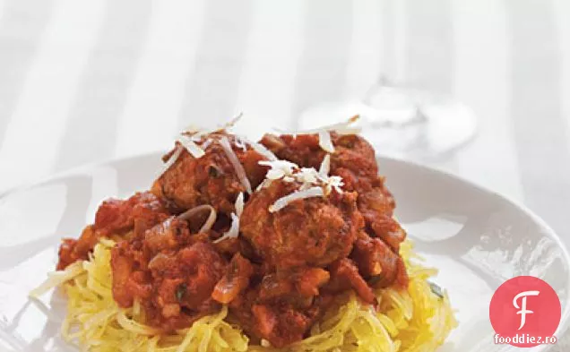 Chiftele fără carne peste dovlecei Spaghetti cu ierburi