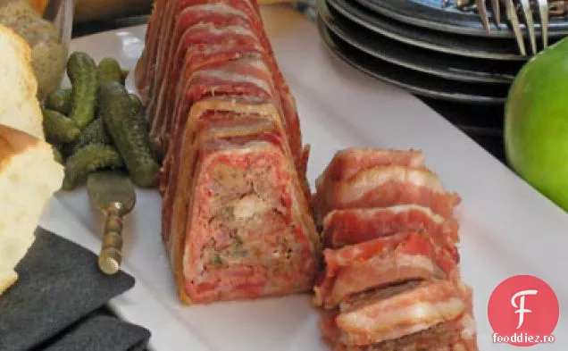 Terrine de Campagne cu boabe de piper roz