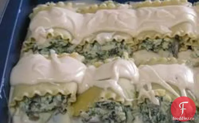 Lasagna Alfredo Roll Ups