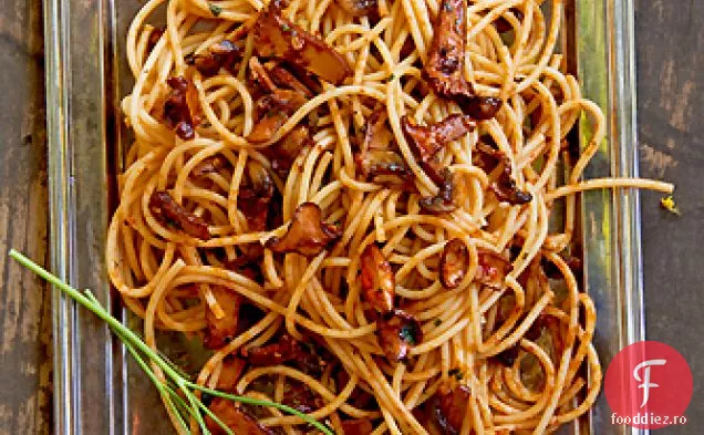 Chanterelle Bucatini alla boscaiola