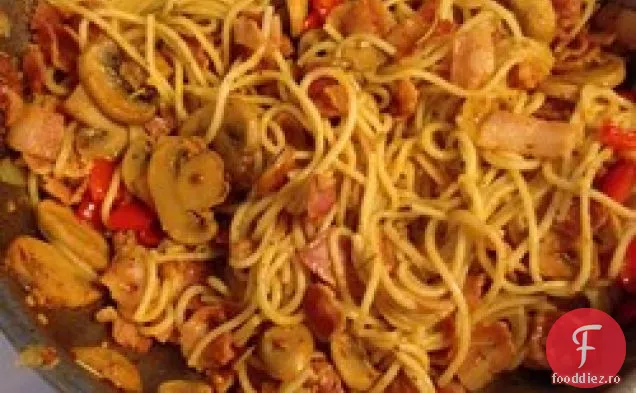 Spaghete cu slănină