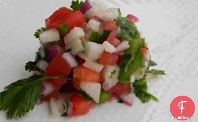 Jicama lui Miki (Pico De Gallo Salsa)