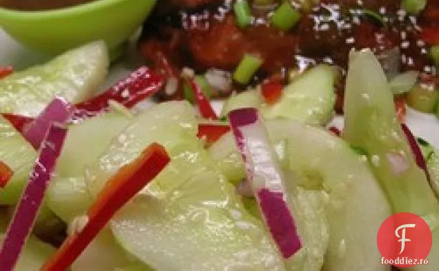 Salată Asiatică De Castraveți