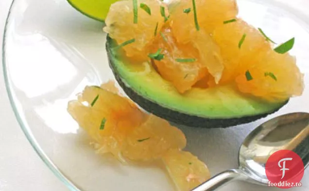 Salată de Avocado și Grapefruit