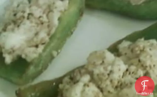 Ardei gras la grătar cu brânză de capră