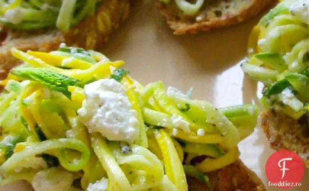 Crostini Cu Dovlecei Și Feta