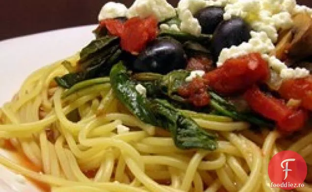 Spaghete grecești rapide și ușoare