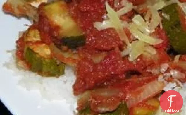 Dovlecei de usturoi prăjiți și roșii