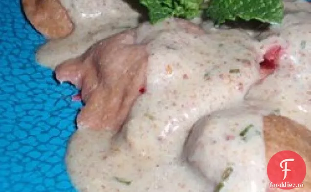 Sos dulce de cremă de salvie (fără salvie!)