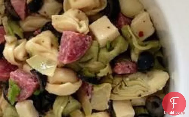 Salată Tortellini