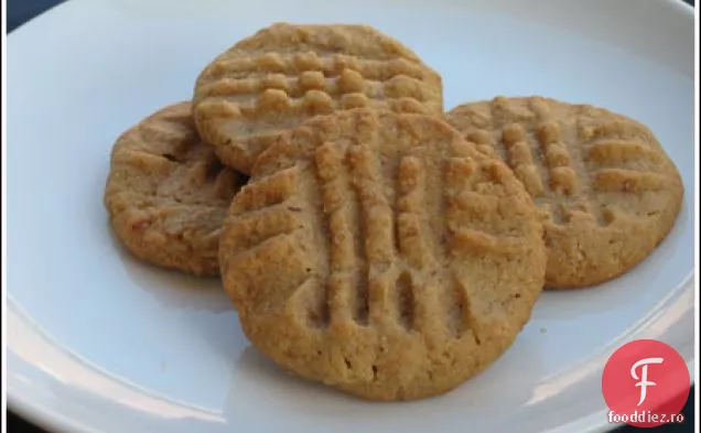 Biscuiți Groși Cu Unt De Arahide Cu Germeni De Grâu