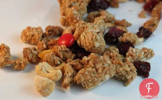 Unt De Arahide Cookie Granola