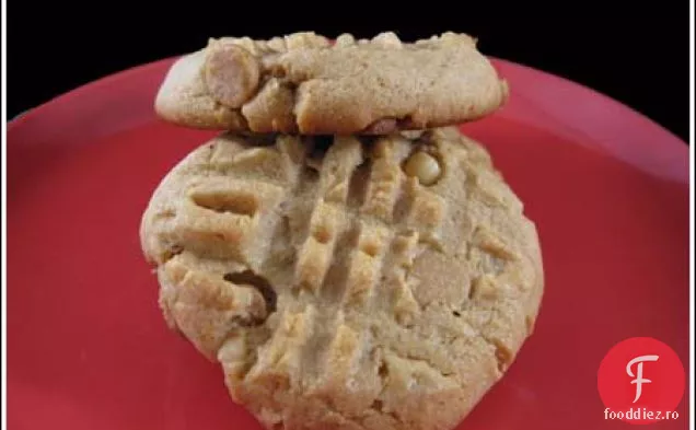 Un Castron Criss-Cross Cookie-Uri De Unt De Arahide