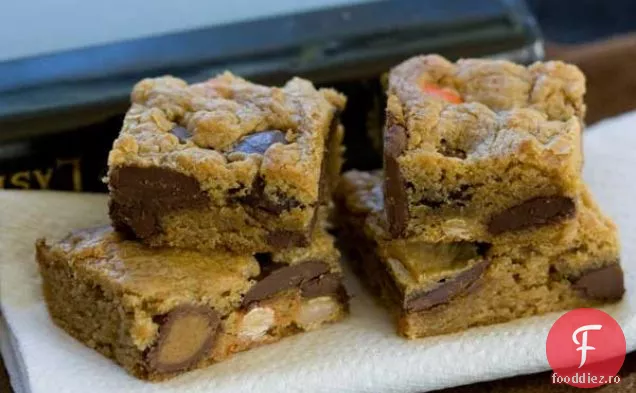 Unt De Arahide Candy Bar Blondies