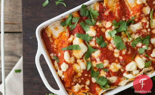 Enchiladas De Porumb Prăjit Și Ricotta Cu Sos De Roșii Chipotle
