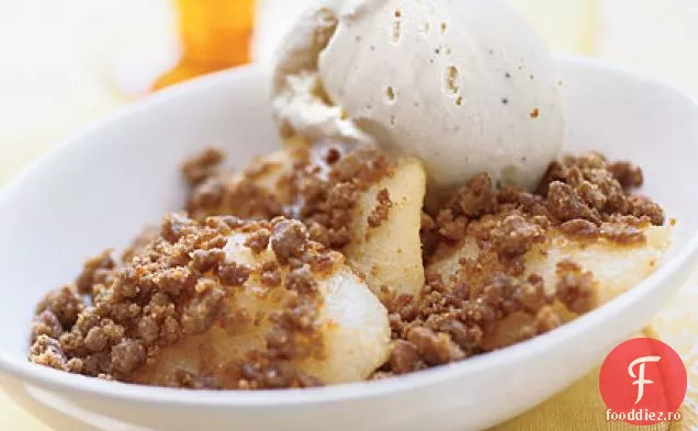 Gingersnap-și-pere Crumble