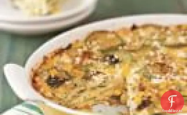 Torta de dovlecei și porumb cu cremă de coriandru-lime