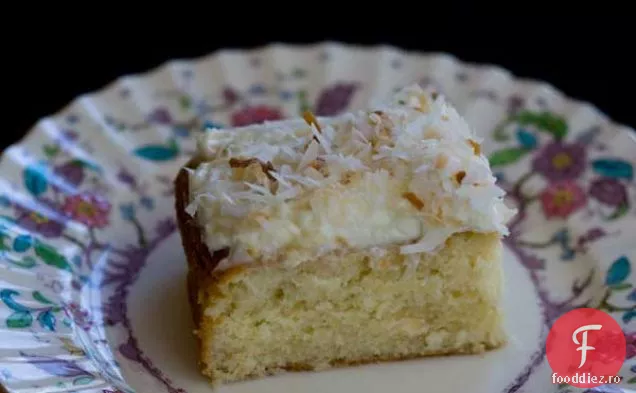 Tort Cu Strat De Nucă De Cocos