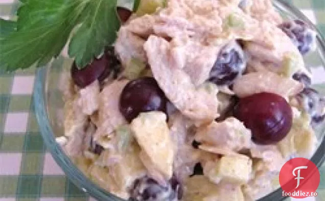 Salata de curcan Waldorf a lui Sonny