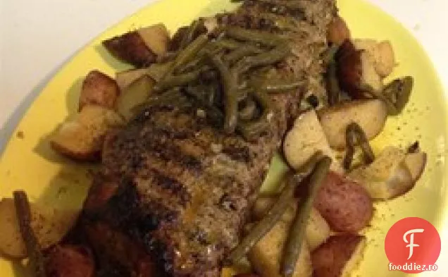 Slow Cooker usturoi și ierburi de porc de porc