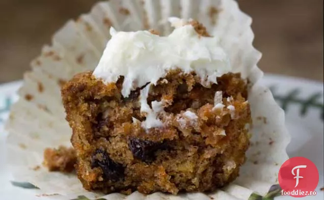 Cupcakes cu morcovi cu piure de morcovi