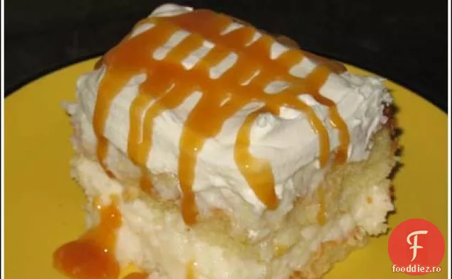 Tort De Nucă De Cocos De Patru Zile