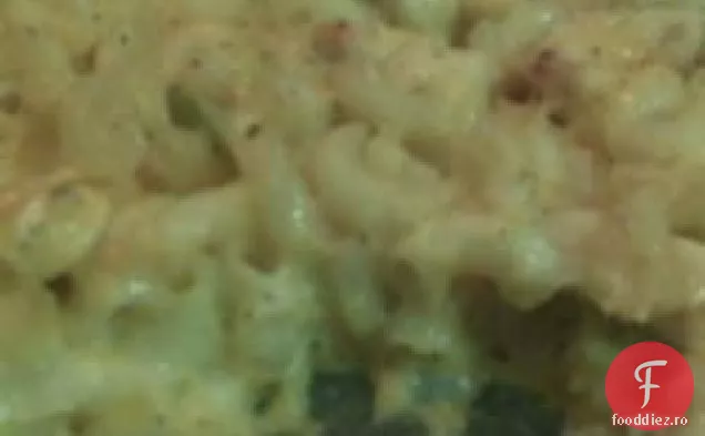 Caserola cu tăiței de pui a lui Traci