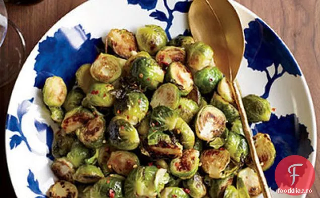 Burgeri cu șuncă de scoici și porumb cu maioneză picantă