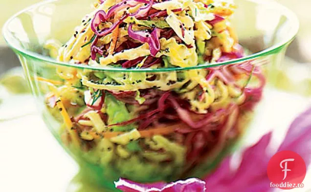 Confetti Slaw cu sos de semințe de Mac