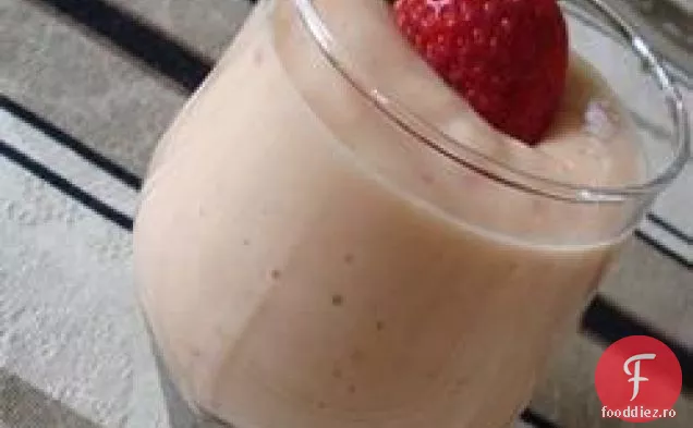 Smoothie De Bază Cu Fructe