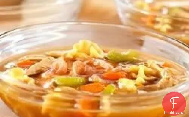 Pui fript Swanson și supă de ceapă caramelizată