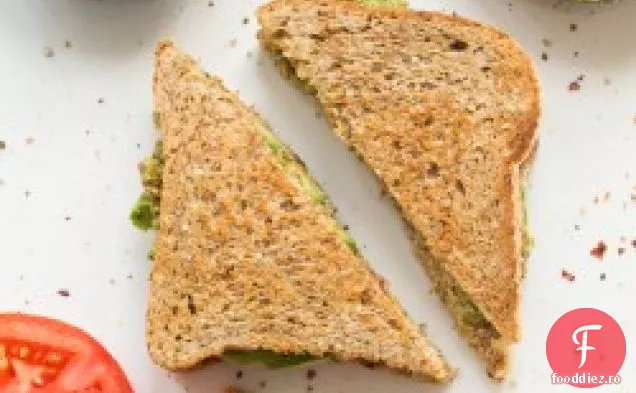 Sandwich Vegan Suprem Cu 4 Straturi