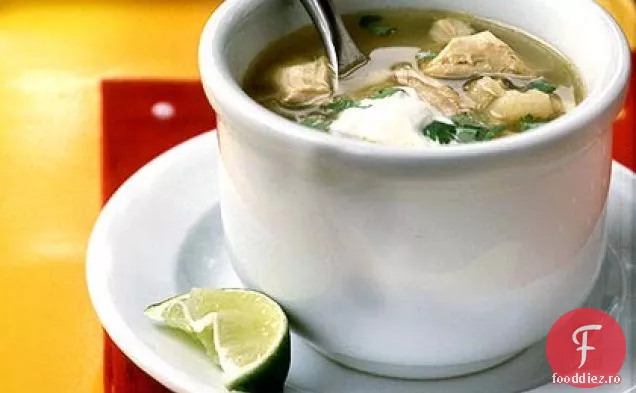 Posole (supă Tomatillo, pui și Hominy)