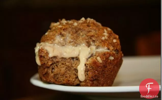 Brioșe Cu Bombă Cu Banane Cu Unt De Arahide Vegan