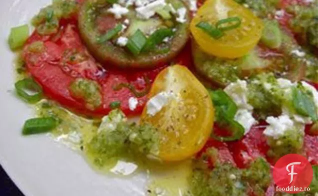 Salată De Roșii Cu Vinetă Salsa Verde