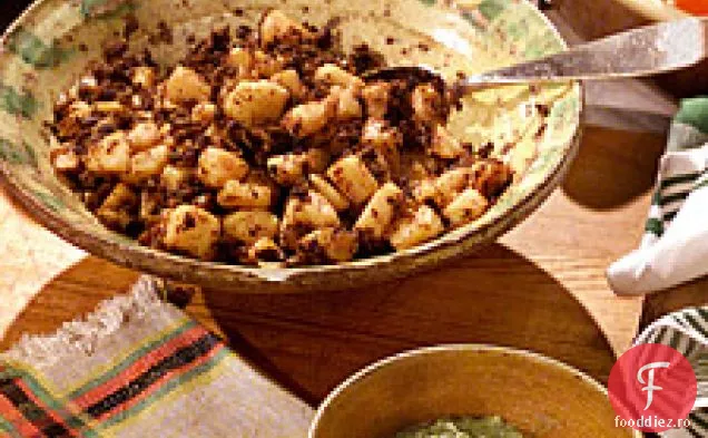 Tacos cu cartofi și Chorizo Rick cu Salsa de Avocado
