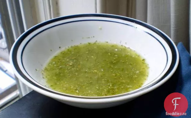 Sănătos Și Delicios: Salsa Tomatillo Crudă