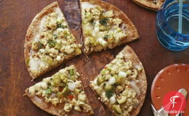 Pui sau curcan Quesadillas Suizas (pizza)