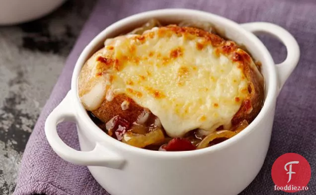 Supă de ceapă franceză cu slănină