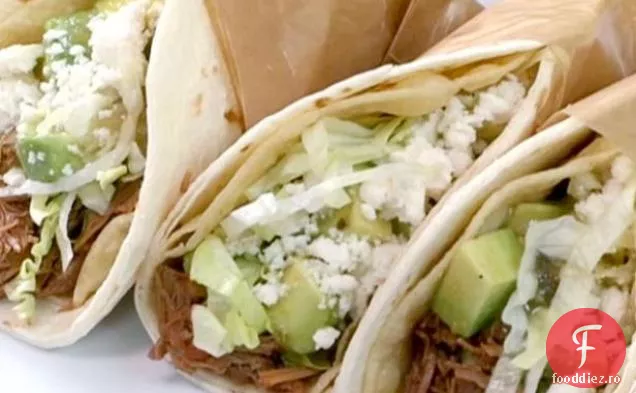 Carne Asada Tacos cu Salsa verde