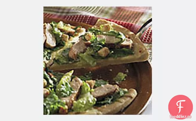 Pizza Cu Salată De Pui Caesar