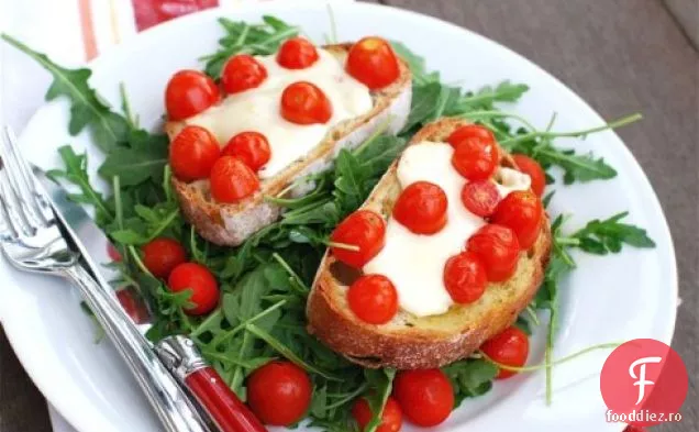Bruschetta De Tomate Și Fontina
