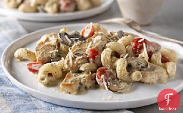 Cavatappi de pui-Pesto cu parmezan