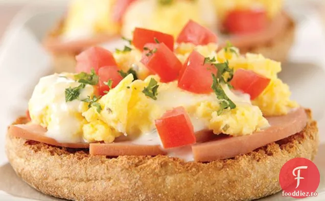 Canadian Bacon & Ranch Benedict