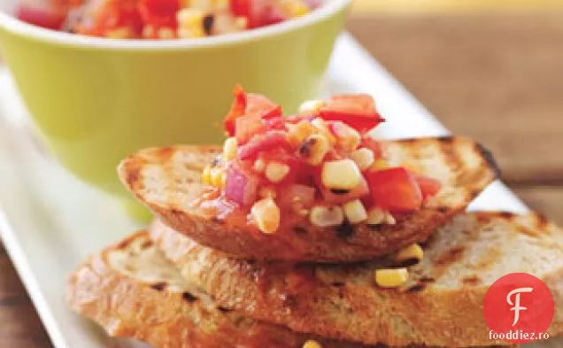 Bruschetta De Porumb Și Roșii Fumurii