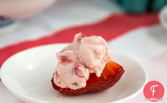 Dip De Fructe De Căpșuni