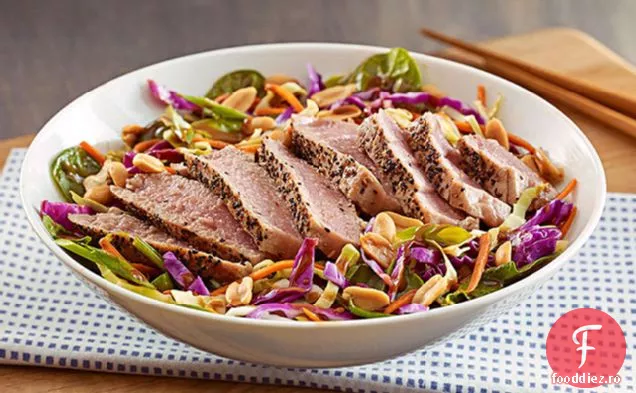 Salată Asiatică de susan cu ton ars