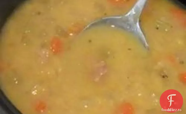Supă de mazăre despicată galbenă canadiană cu șuncă