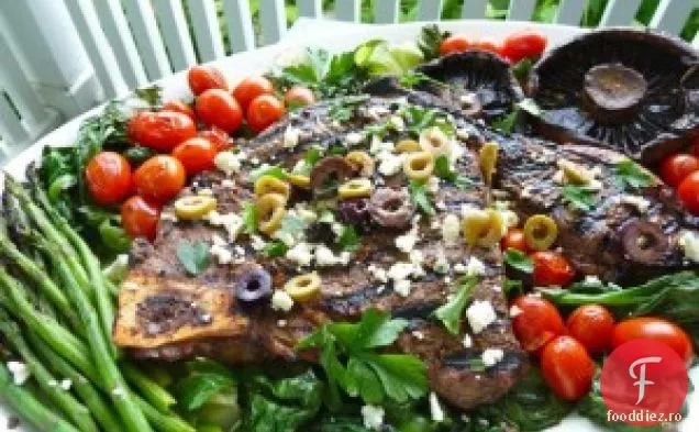 Sherry-friptură balsamică peste Escarole la grătar, Portobellos și la